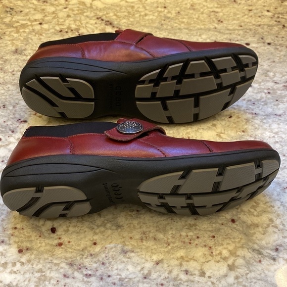 Abeo Smart Leather Clog Size 8 3540- Red/maroon - Picture 7 of 14